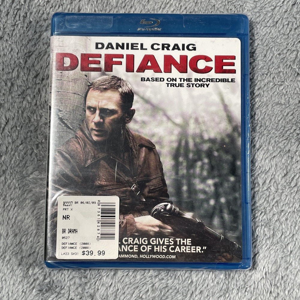 NEW Defiance (Blu-ray Disc, 2009, Sensormatic) DANIEL CRAIG MOVIE Jamie Bell